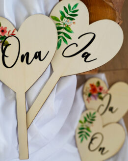 Tabliczki na oczepiny serca kwiaty